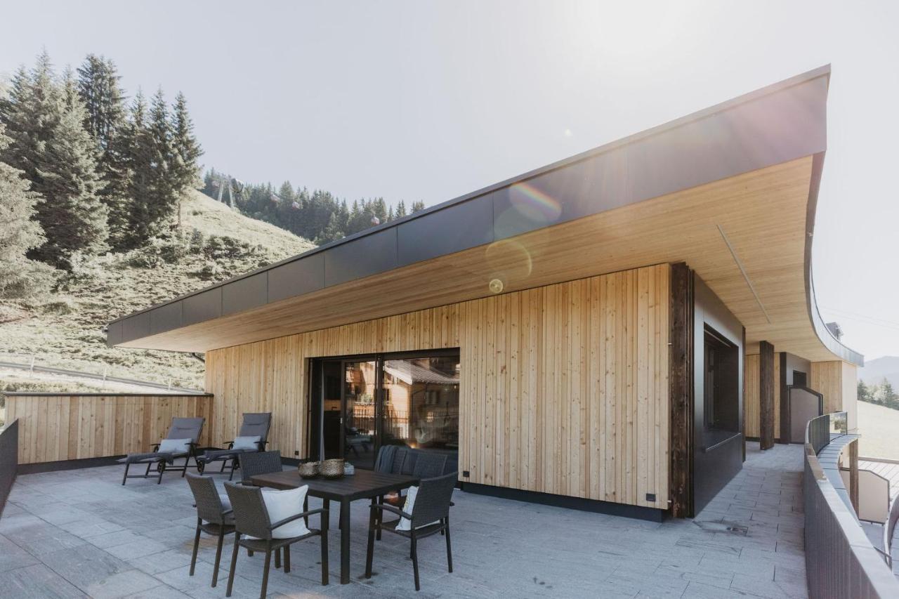 Landhaus Saalbach - Joker Card Included In Summer Bed & Breakfast Exterior photo